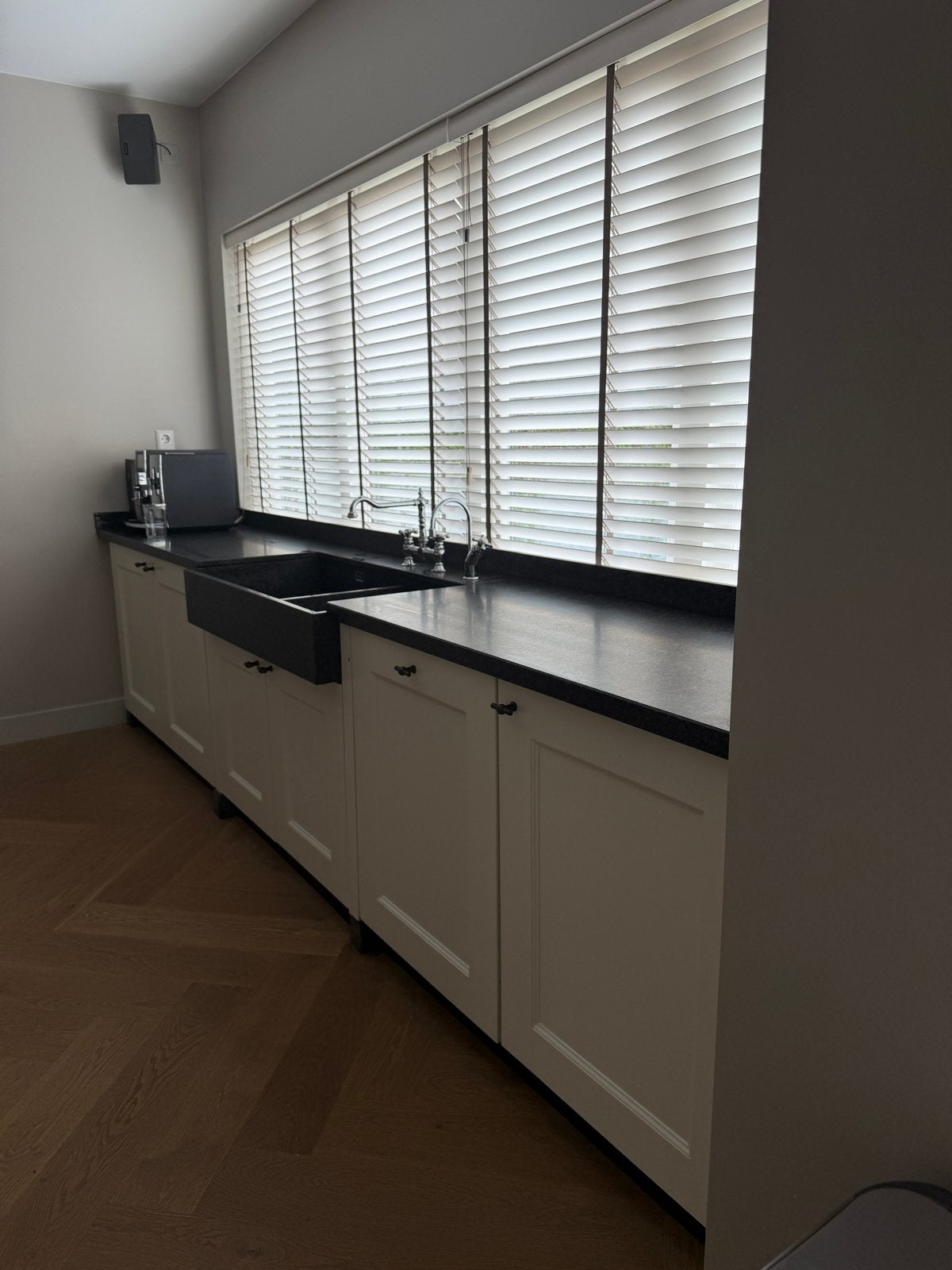 Luxe Keuken met Kookeiland en belgisch hardstenen blad, Ophalen, Enkelwandige keuken, Zo goed als nieuw, Composiet