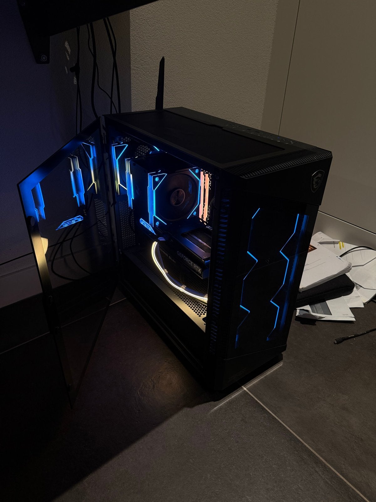 High-end Gaming PC: RTX 4070 Ti, Ryzen 7 5800X3D, 32GB RAM, Ophalen, 32 GB, Zo goed als nieuw, Gaming