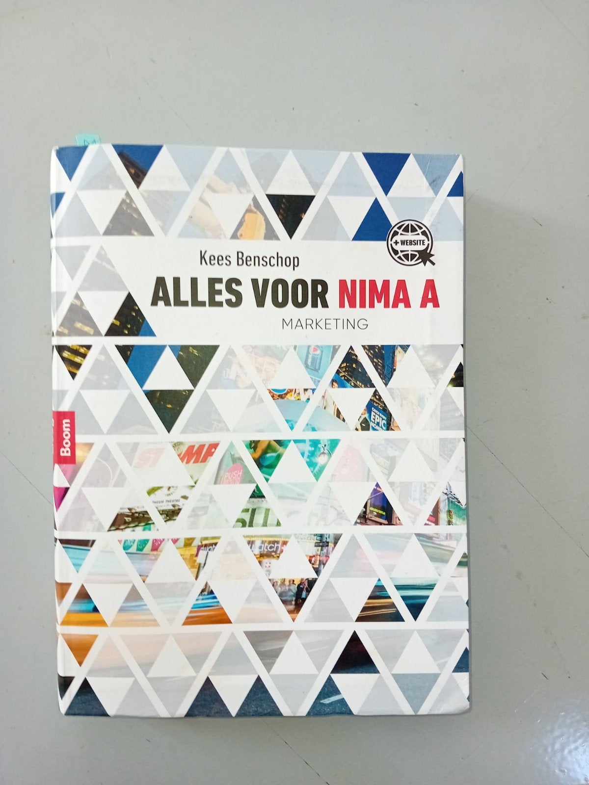 Kees Benschop - Alles voor Nima a, Boeken, Kees Benschop, Economie, Ophalen of Verzenden, Zo goed als nieuw
