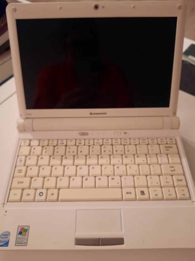 Lenovo Netbook - Compact en Draagbaar, Computers en Software, Windows Laptops, Gebruikt, HDD, Minder dan 4 GB, Qwerty