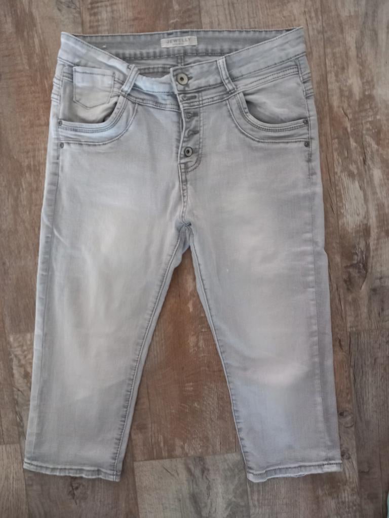 Jewelly capri te koop maat 38, Maat 38/40 (M), Zo goed als nieuw, Driekwart, Jewelly