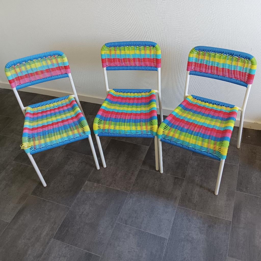 Kleurrijke kinderstoelen, vintage, Ophalen of Verzenden, Gebruikt, Stoel(en)