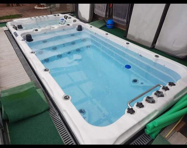 Zwemspa Balboa Energy Deep Passion 7.2meter, Tuin en Terras, Bubbelbaden en Hottubs, Ophalen of Verzenden, Zo goed als nieuw, Filter