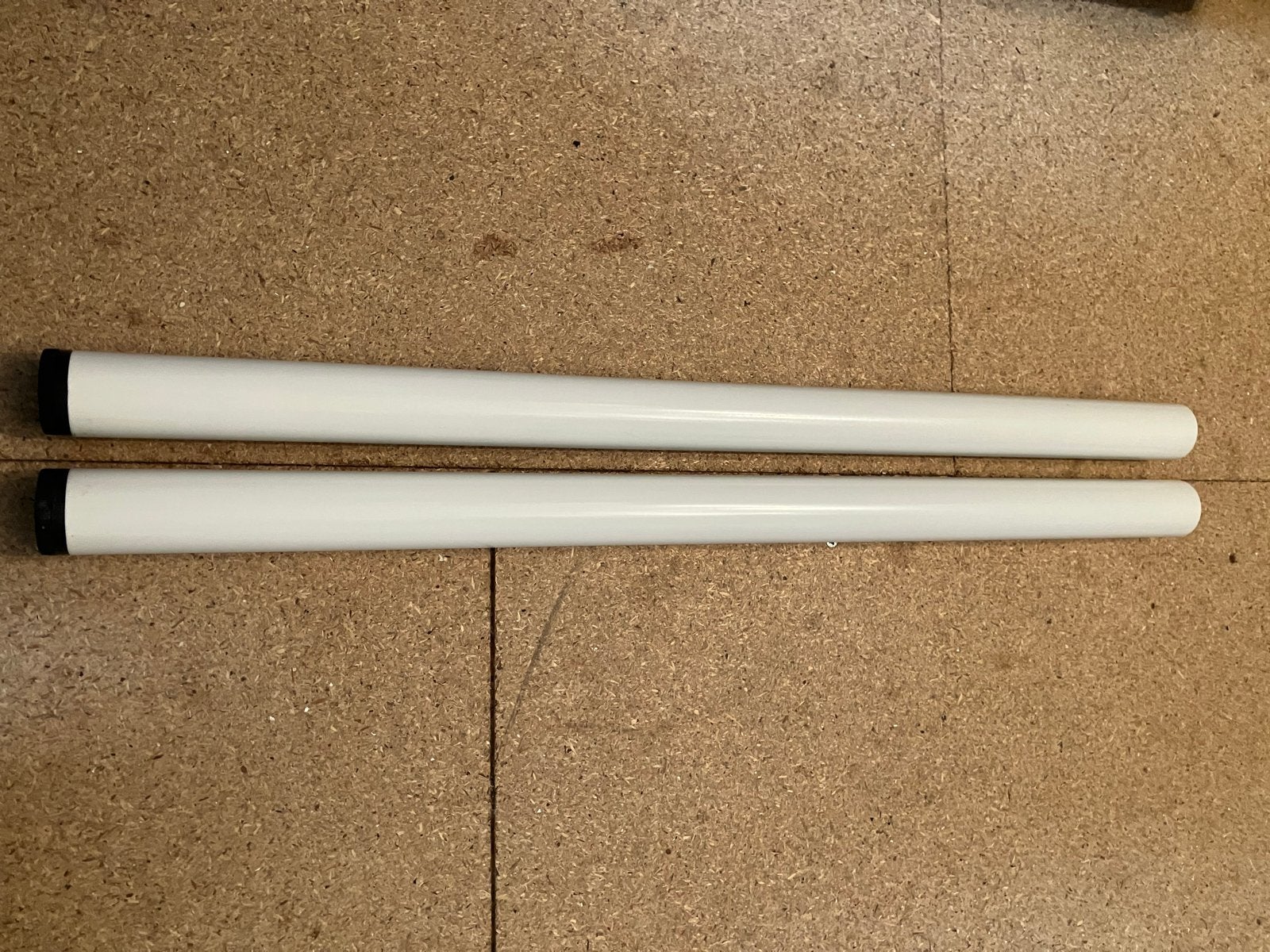 2 witte Ikea tafelpoten - 70 cm hoog, Ophalen of Verzenden, Gebruikt, Metaal, Tafelpoot