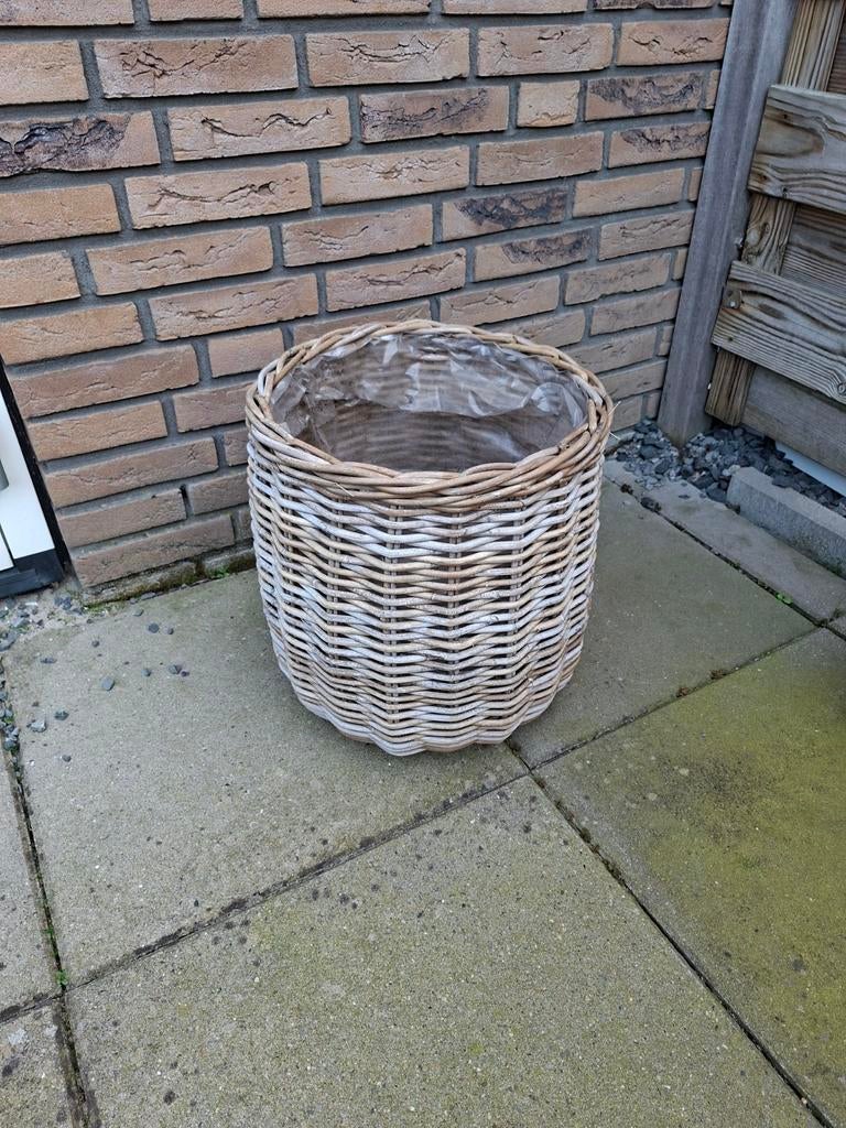 Rieten bloempot, Ophalen, Gebruikt, Minder dan 60 cm, Rond