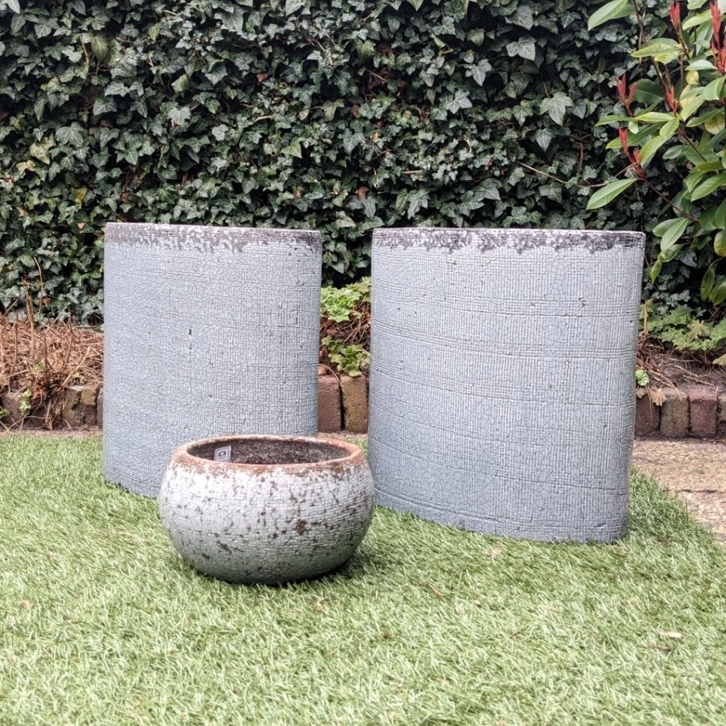 Drie decoratieve potten voor op de vensterbank, Ophalen, Rond, Binnen, Zo goed als nieuw