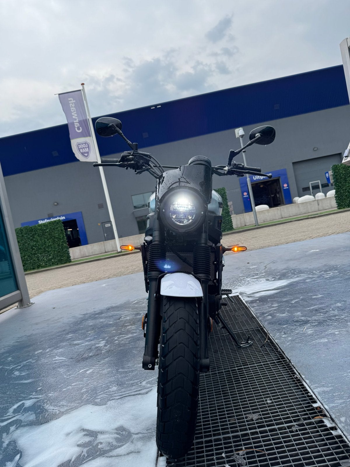 Yamaha XSR700 2023 - Nette staat met extra's, 2 cilinders, Occasion, Particulier, Meer dan 35 kW