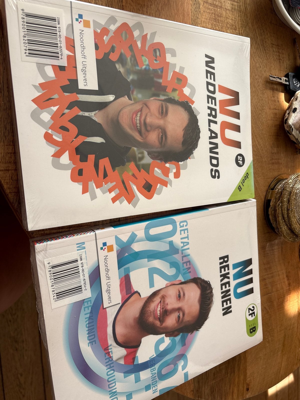 Nieuwe schoolboeken Nederlands, Rekenen, Zorg en Welzijn, Boeken, Schoolboeken, Ophalen of Verzenden, Nieuw, Overige niveaus, Nederlands