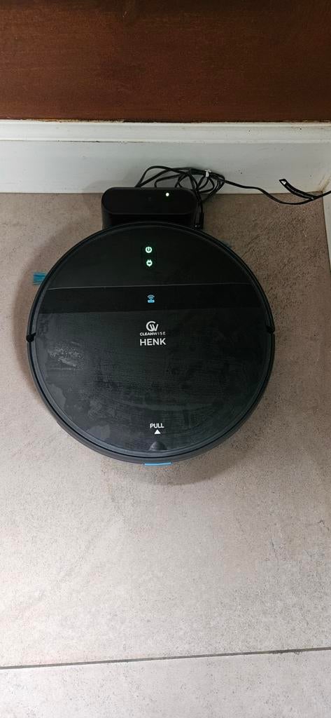 Robotstofzuiger, Witgoed en Apparatuur, Gebruikt, Ophalen of Verzenden, Robotstofzuiger, 2000 watt of meer