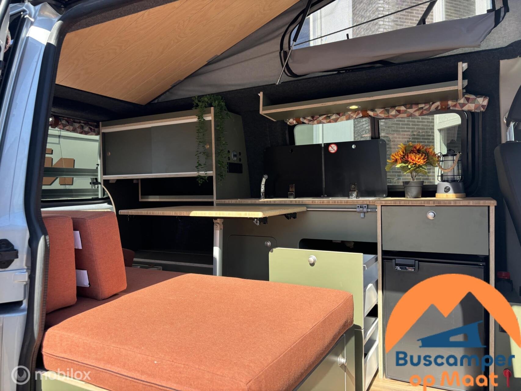 Volkswagen, Automaat, Buscamper of Camperbus, Bedrijf, Diesel