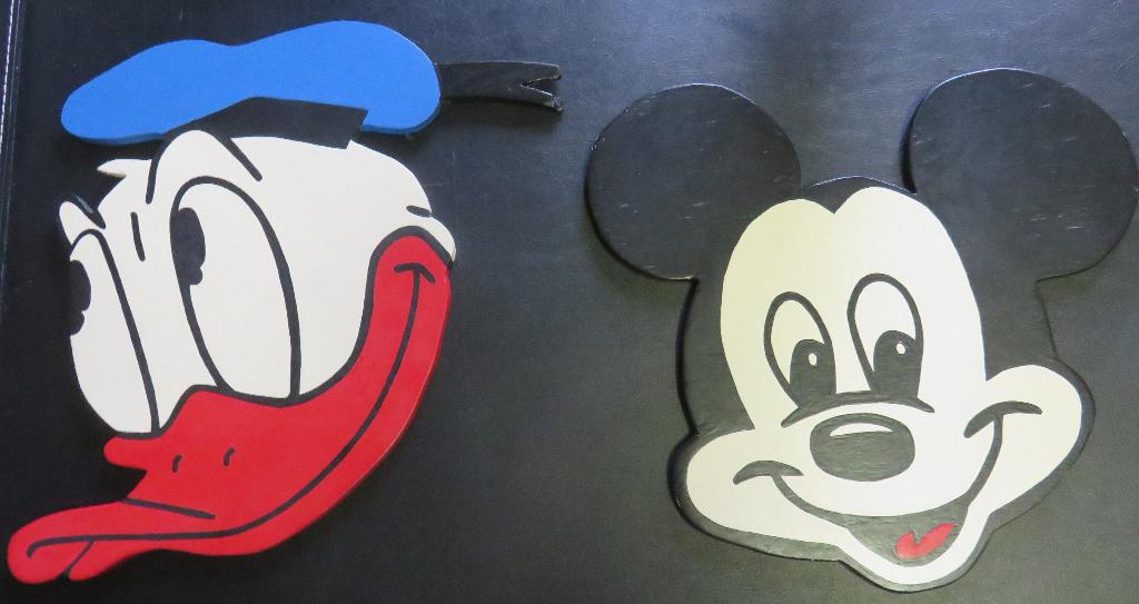 kinderkamer decoratie Donald Duck en Micky Mouse, Ophalen of Verzenden, Gebruikt, Wanddecoratie