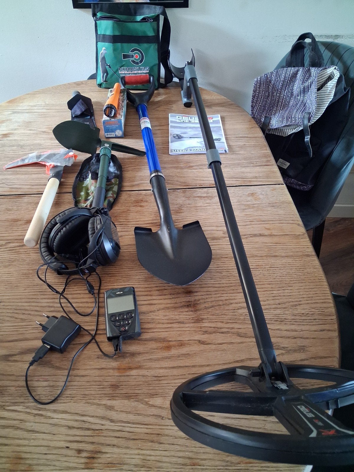 Deus Metaaldetector met Koptelefoon, Remote en Oplader, Hobby en Vrije tijd, Metaaldetectors, Ophalen, Meer dan 30 cm, XP, Gebruikt