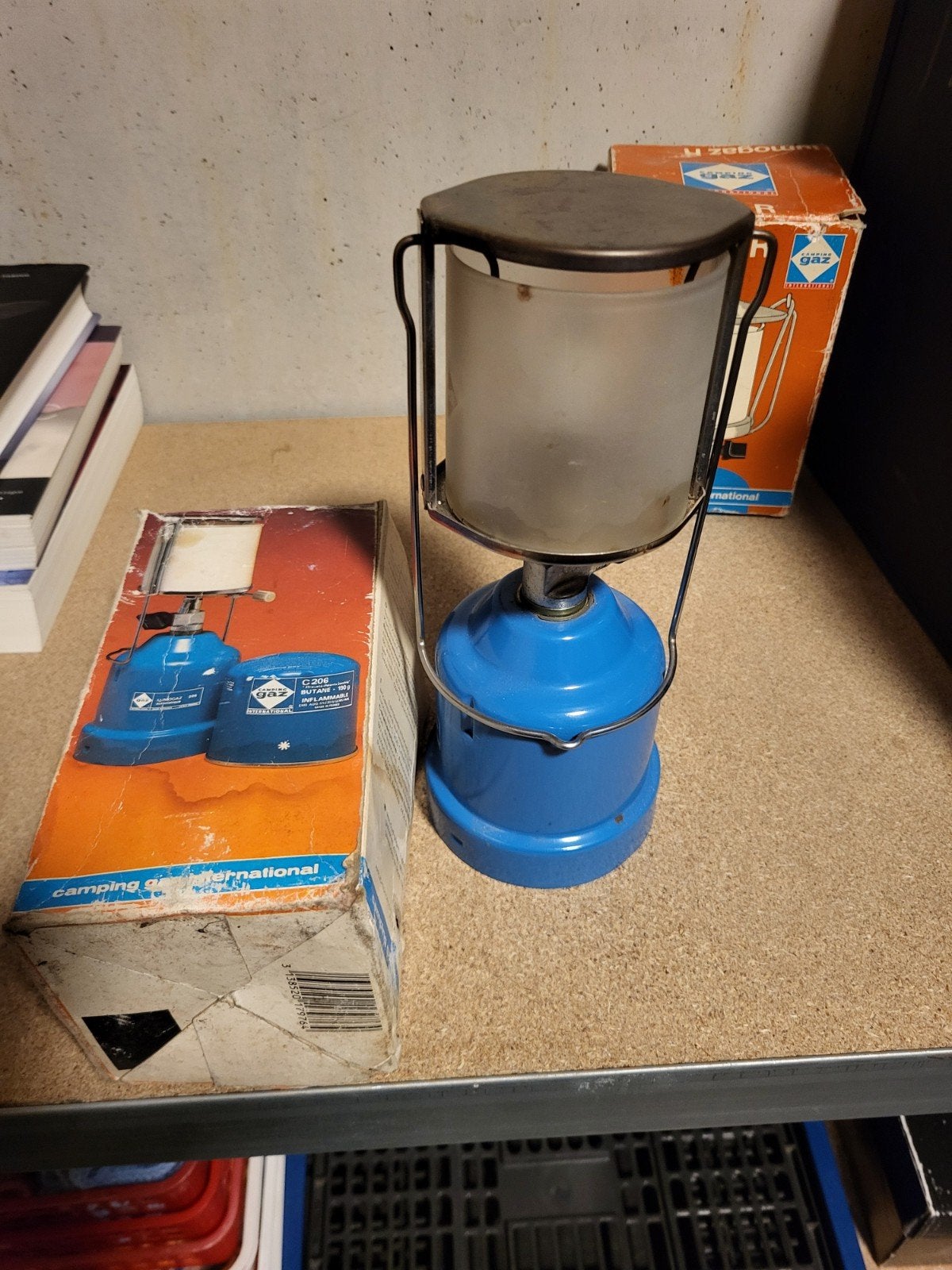 Campingaz International gaslamp met doos, Ophalen of Verzenden, Gebruikt