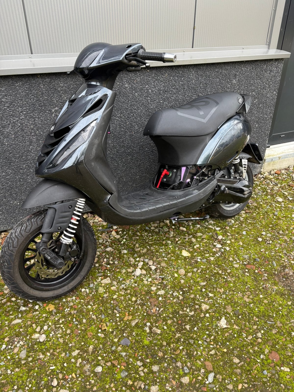 Zip 172cc brom met blok papieren, Ophalen, Zo goed als nieuw, Tweetakt, Zip