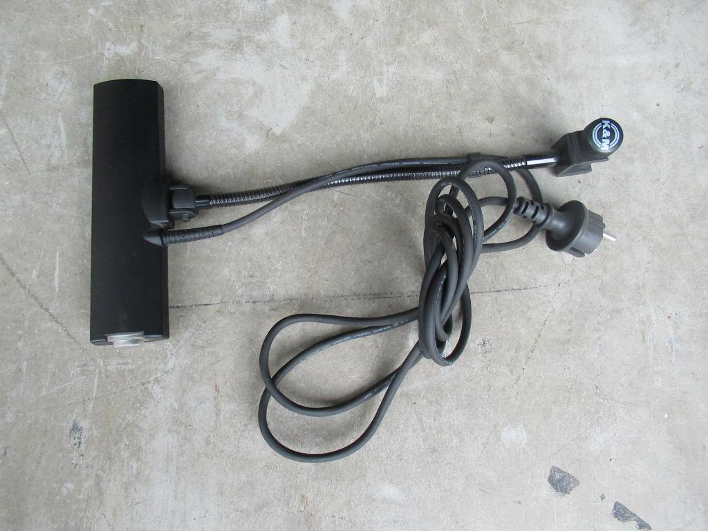 15845 1 k+m lessenaarlamp. Led 12235, Overige typen, Ophalen of Verzenden, Zo goed als nieuw, K&M