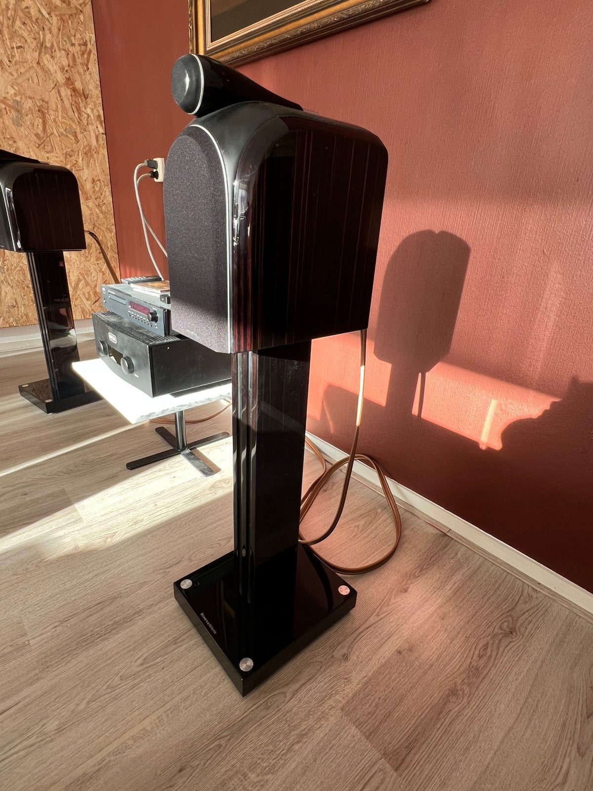 Bowers & Wilkins PM1 luidsprekers + originele B&W stands, Audio, Tv en Foto, Luidsprekers, Ophalen, Stereo speakers, Gebruikt