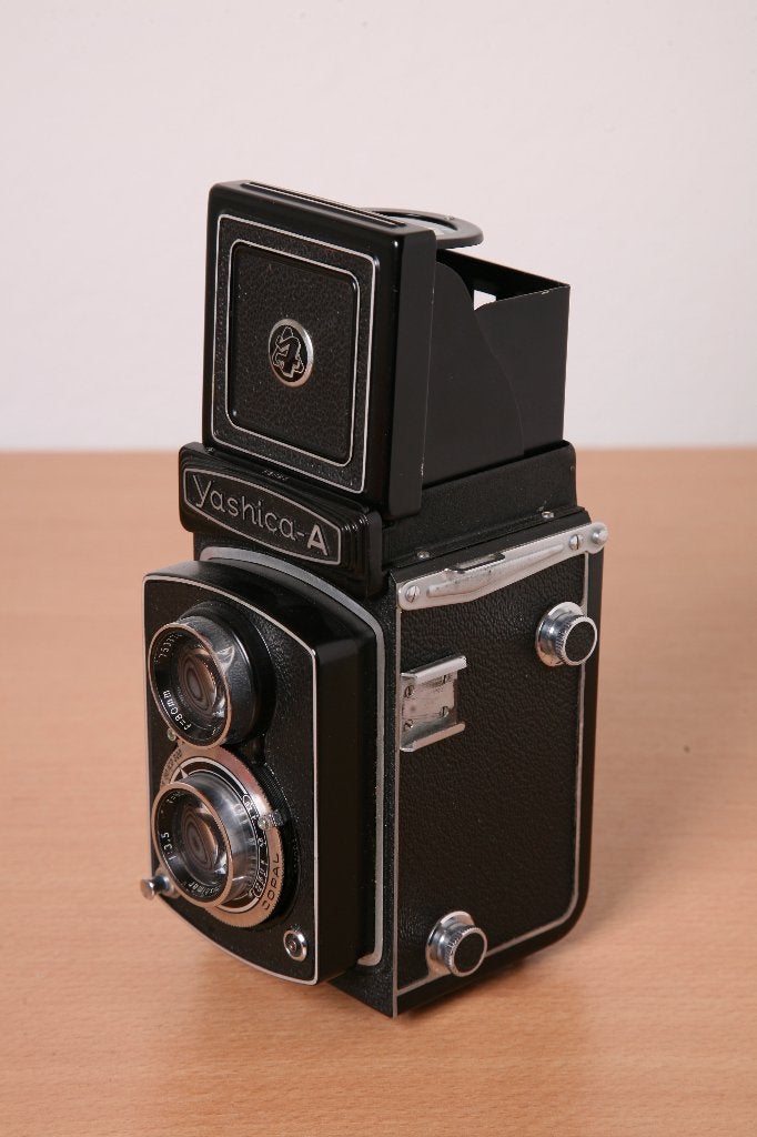 YASHICA A, Ophalen of Verzenden, Gebruikt, Spiegelreflex, Overige Merken