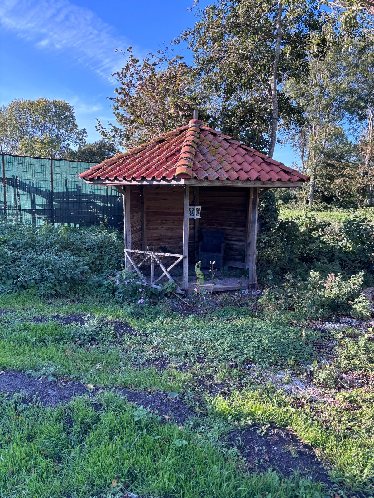 Gezellig Prieeltje voor uw Tuin - Ideaal voor Ontspanning, Ophalen, Gebruikt, Tuinpaviljoen