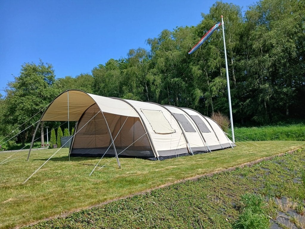 Bijna complete Kampeeruitrusting, Ophalen, Gebruikt