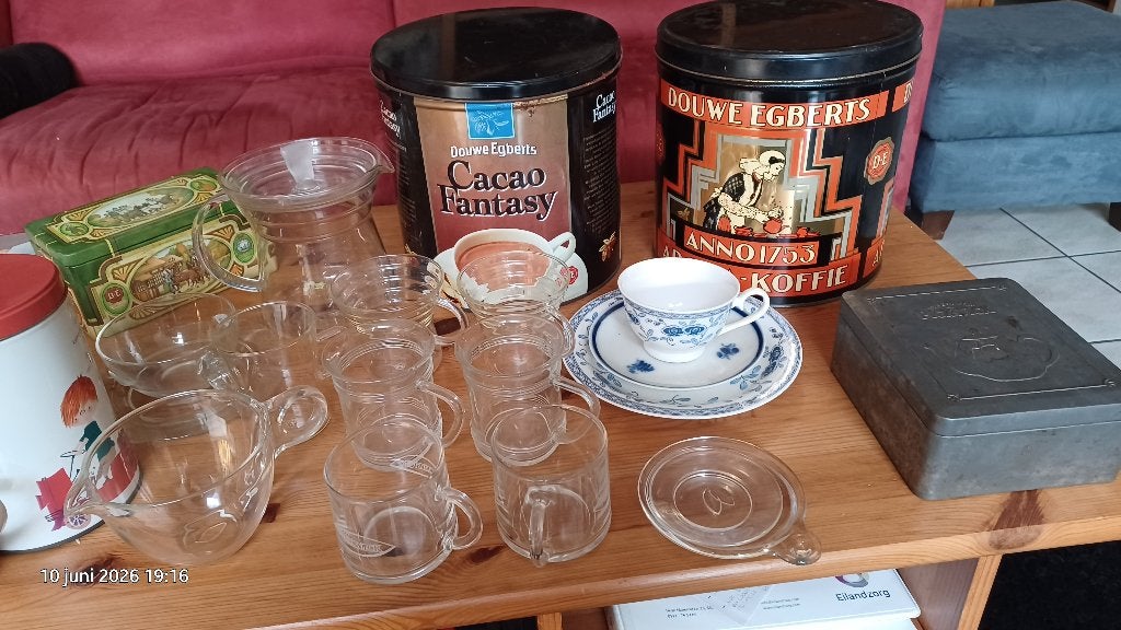Douwe Egberts artikelen    doos 83, Antiek en Kunst, Ophalen