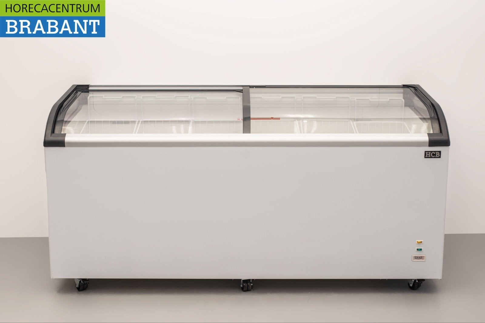 Winkelvriezer - vrieskist - horecavriezer, Witgoed en Apparatuur, Vriezers en Diepvrieskisten, Ophalen, Zo goed als nieuw, 90 cm of meer