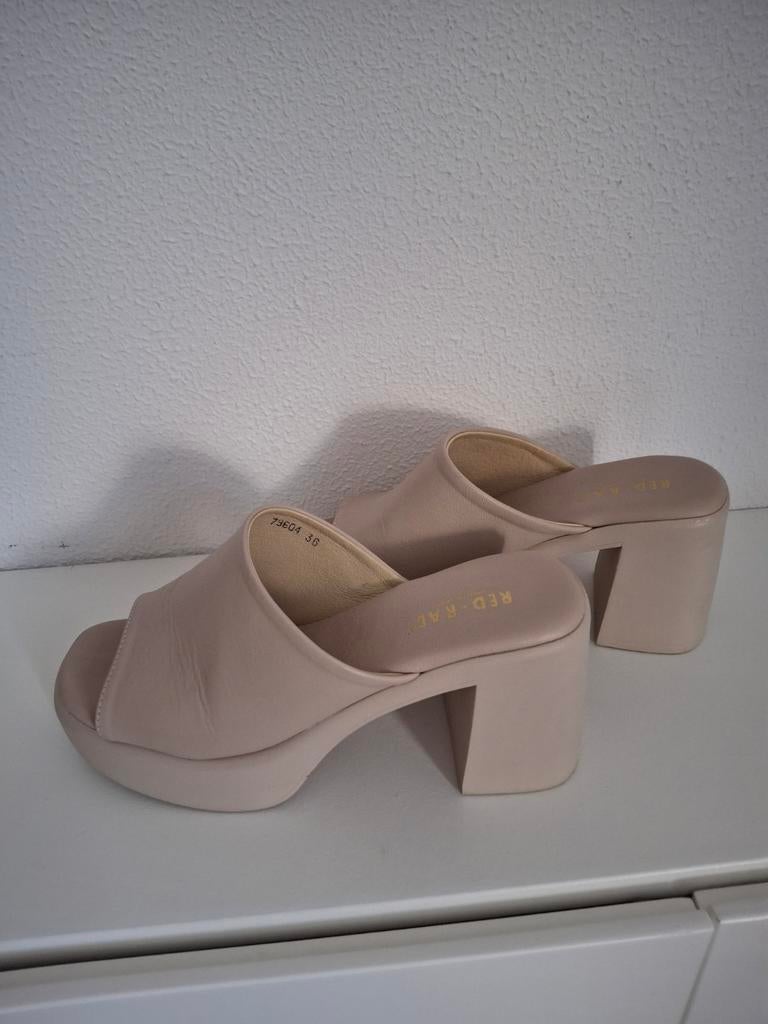 RED RAG muiltjes/sandalen maat 36, beige, Beige, Zo goed als nieuw, RED RAG, Sandalen of Muiltjes