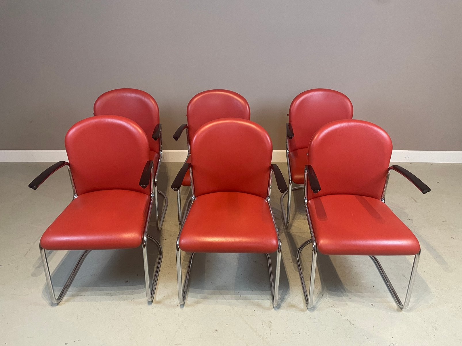 Gispen 413 RL Dutch Originals WH Gispen chroom & leer IZGS, Ophalen, Gebruikt, Vijf, Zes of meer stoelen, Leer