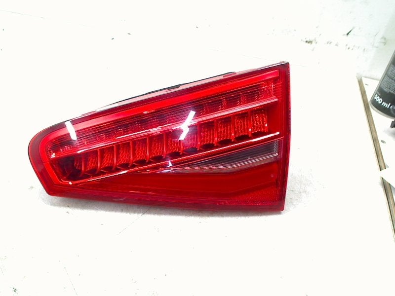 Achterlicht Rechts Achterklep LED Audi A4 (B8) 8K5945094AC, Gebruikt, Auto-Union-Straße  1, Ingolstadt 85057, , Duitsland, Info@audi.de