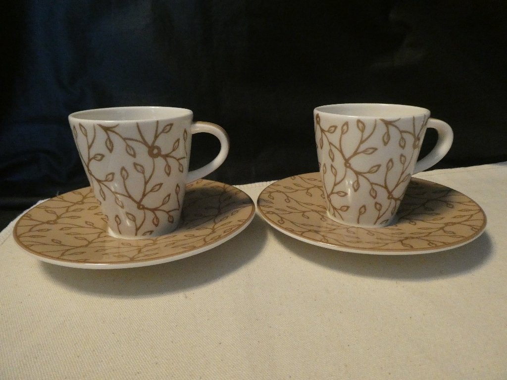 Villeroy en Boch esprsso kop en schotels 2 x, Huis en Inrichting, Keuken | Servies, Ophalen of Verzenden, Zo goed als nieuw, Overige stijlen