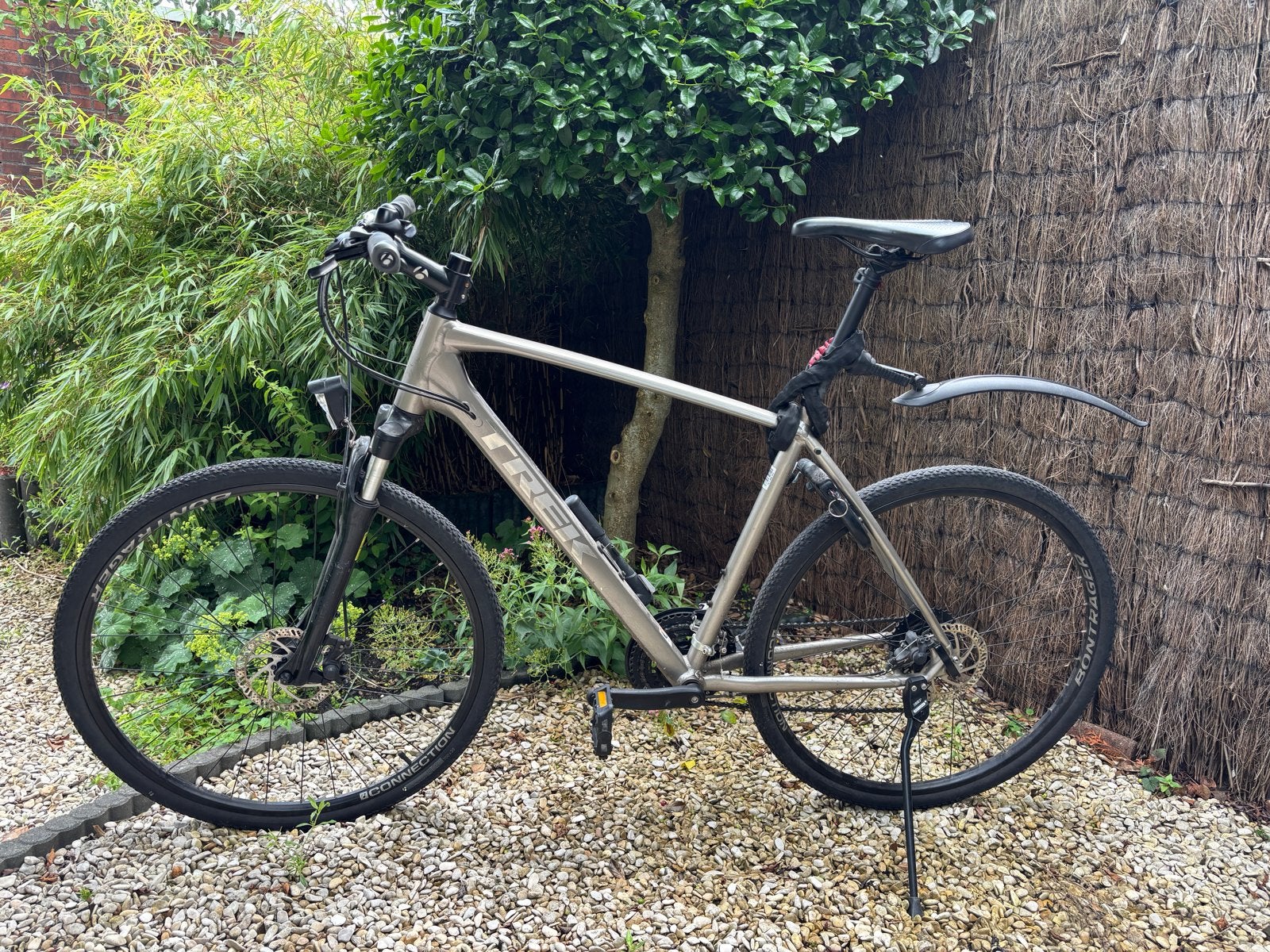 Trek Dual Sport 3 Hybride Fiets - Zo goed als nieuw, 28 inch, Gebruikt, Vering, Meer dan 20 versnellingen