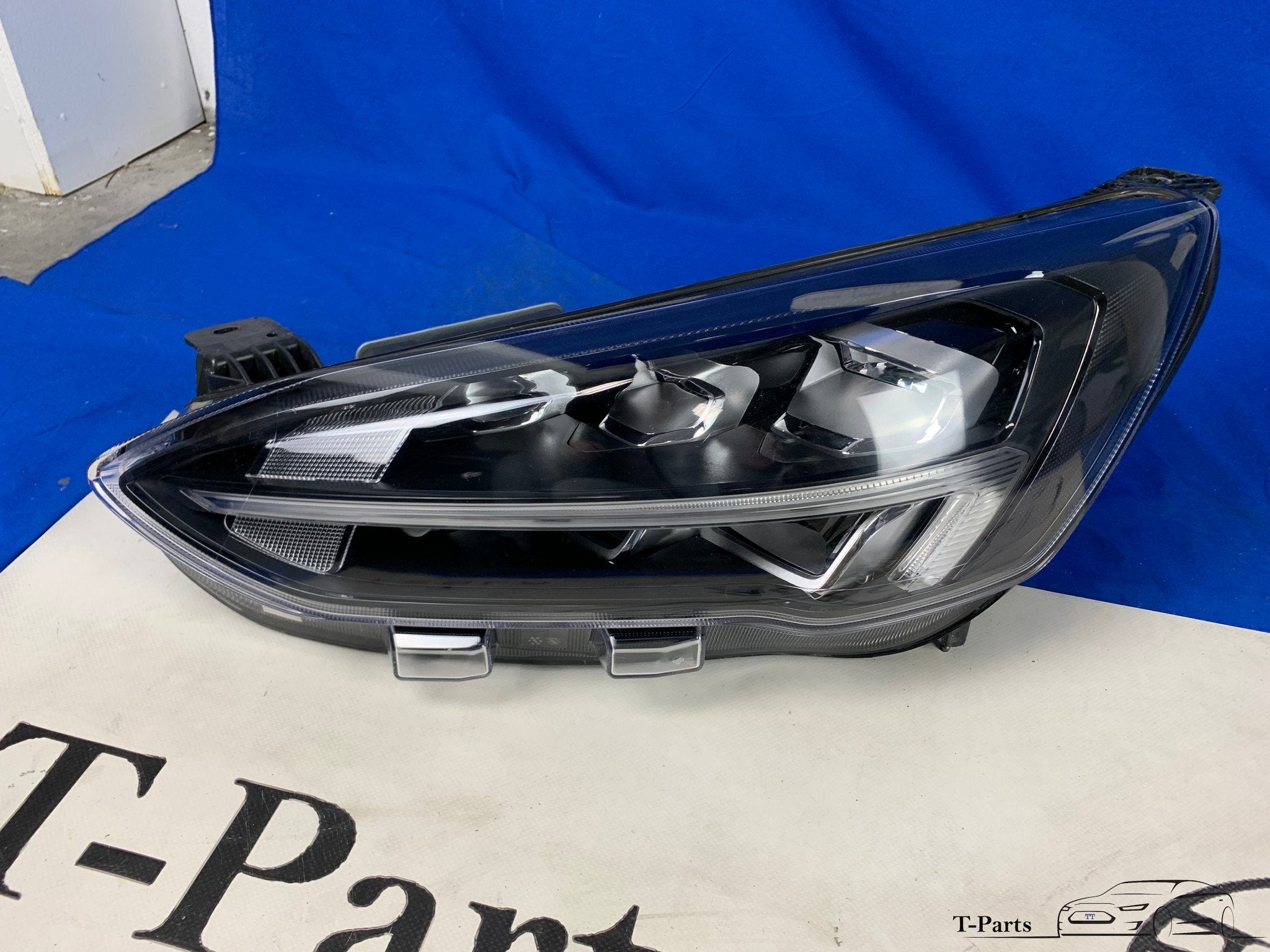 Ford focus MK4 links koplamp LED lamp JX7B-13E015-CD, Info@fabrikant.eu, Fabrikant BV, Nieuw, Ophalen of Verzenden