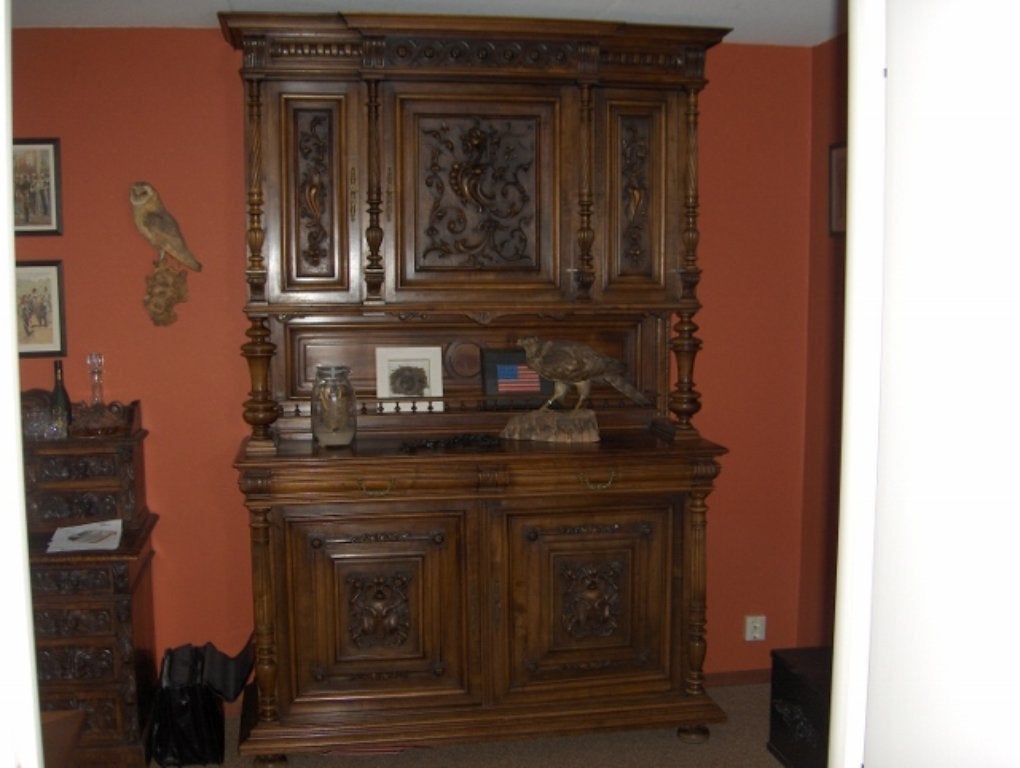 Henry Deux kast, Ophalen