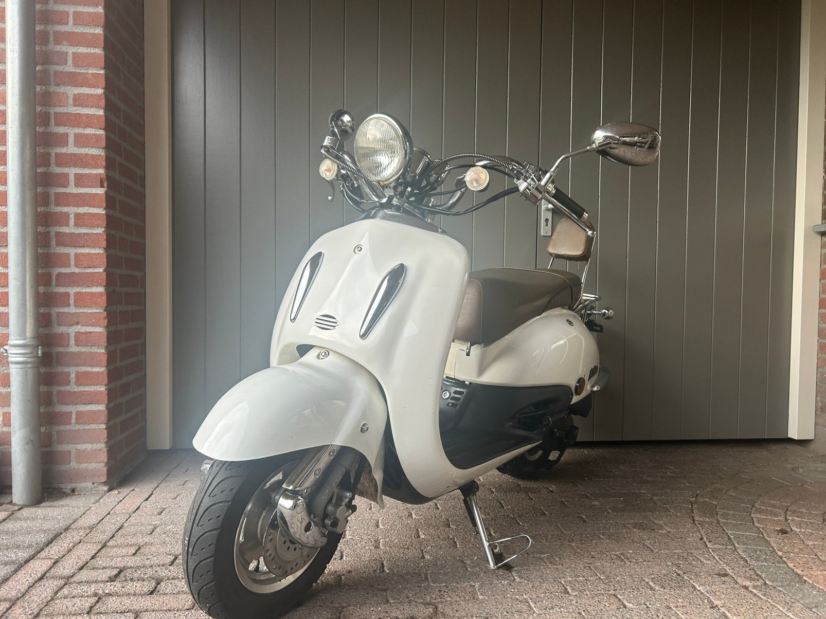 Bella 50 retro scooter, Ophalen, Gebruikt, Benzine, 50 cc