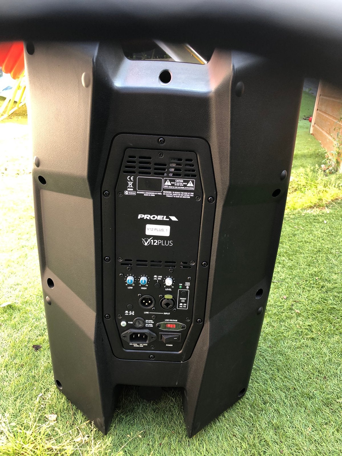 Te koop 2 maal proel v12 plus, Ophalen of Verzenden, Zo goed als nieuw, Minder dan 500 watt