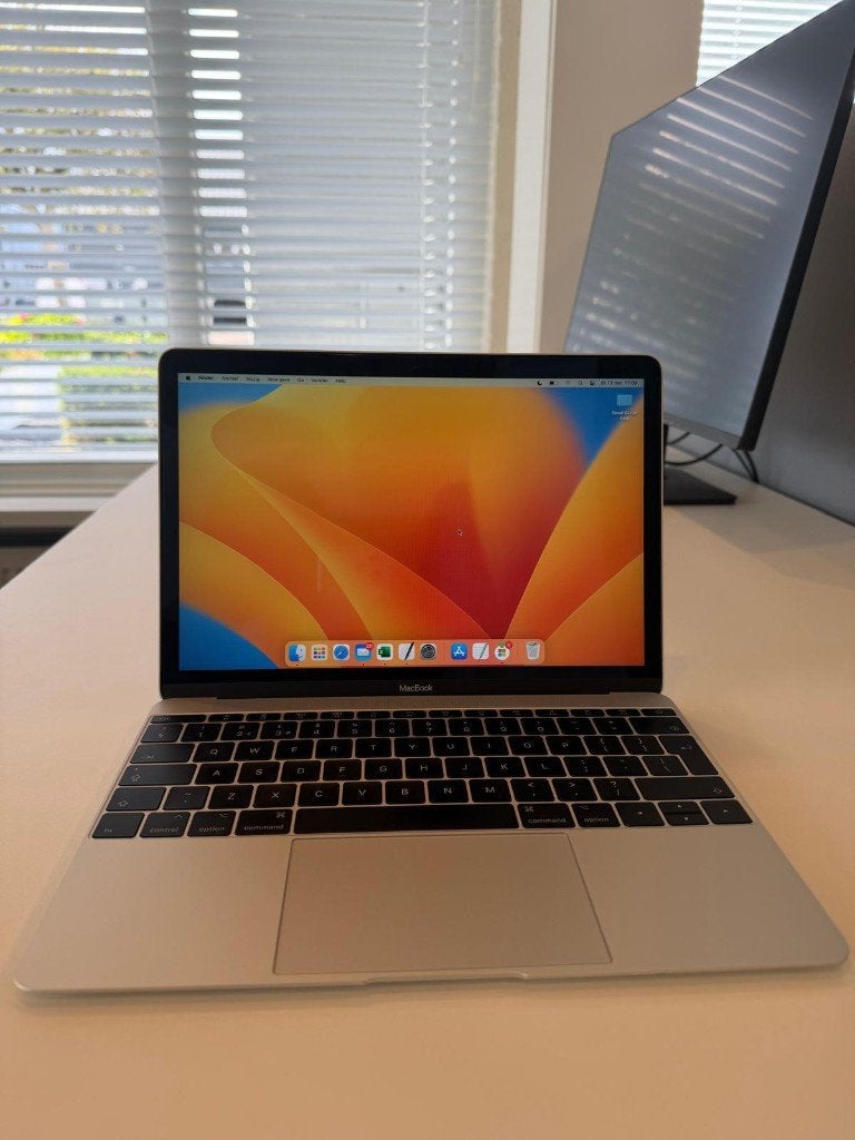 MacBook 12 inch 2017 zilver | Core m3 | 8GB/256GB SSD, Gebruikt, 256 GB, Qwerty, 8 GB