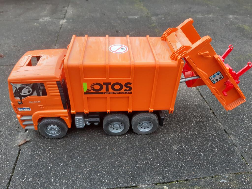 Kinderspeelgoed, Ophalen, Gebruikt