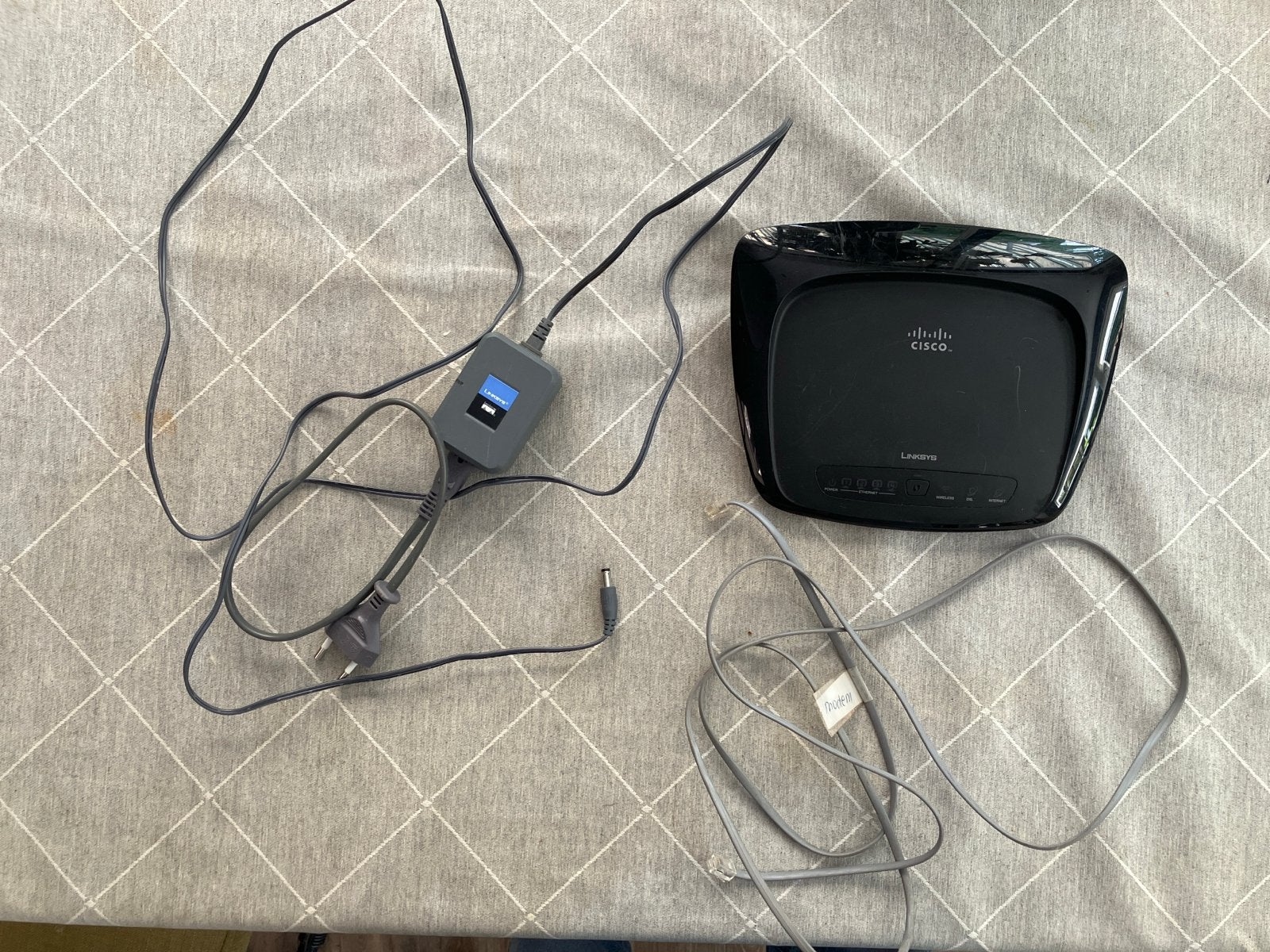 Linksys Wireless-G ADSL2+ Gateway Router WAG54G2, Ophalen of Verzenden, Gebruikt, Router met modem