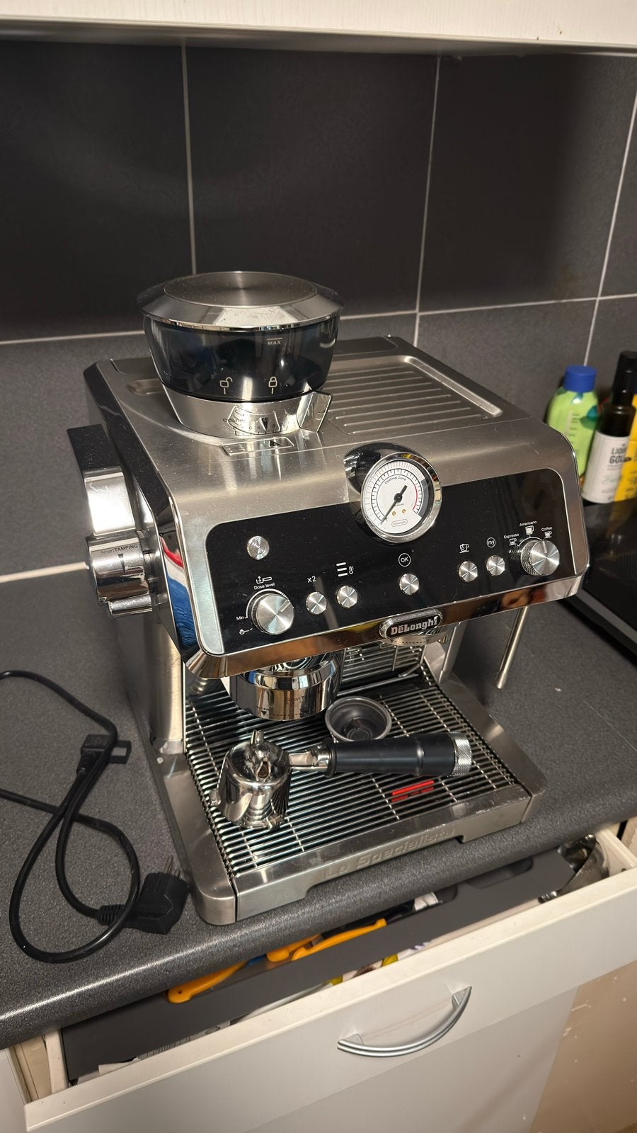 De'Longhi La Specialista EC9355.M Espressomachine, Witgoed en Apparatuur, Koffiezetapparaten, Ophalen, Afneembaar waterreservoir
