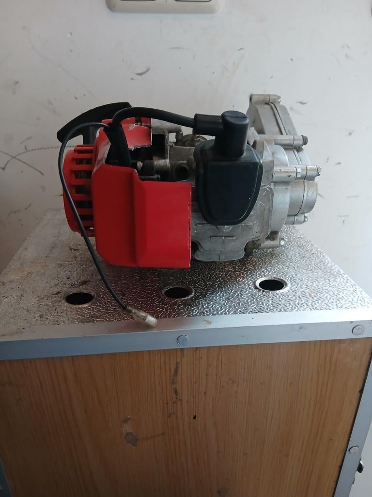 Pitbike/Quad Blok met bij passend Uitlaat - Gebruikt, Ophalen, Gebruikt, Pitbike