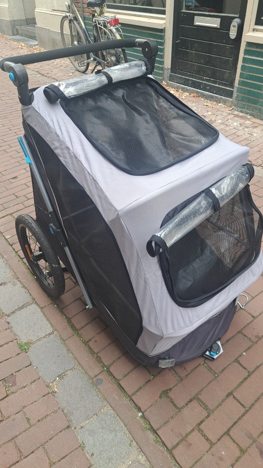 Fietskar voor achter de fiets, Trixie, Ophalen, Zo goed als nieuw, Hondenfietskar