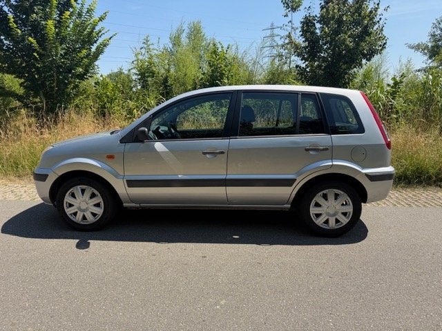 Ford Fusion 1.4 16V, Auto's, Ford, Voorwielaandrijving, 15 km/l, Gebruikt, 49 €/maand