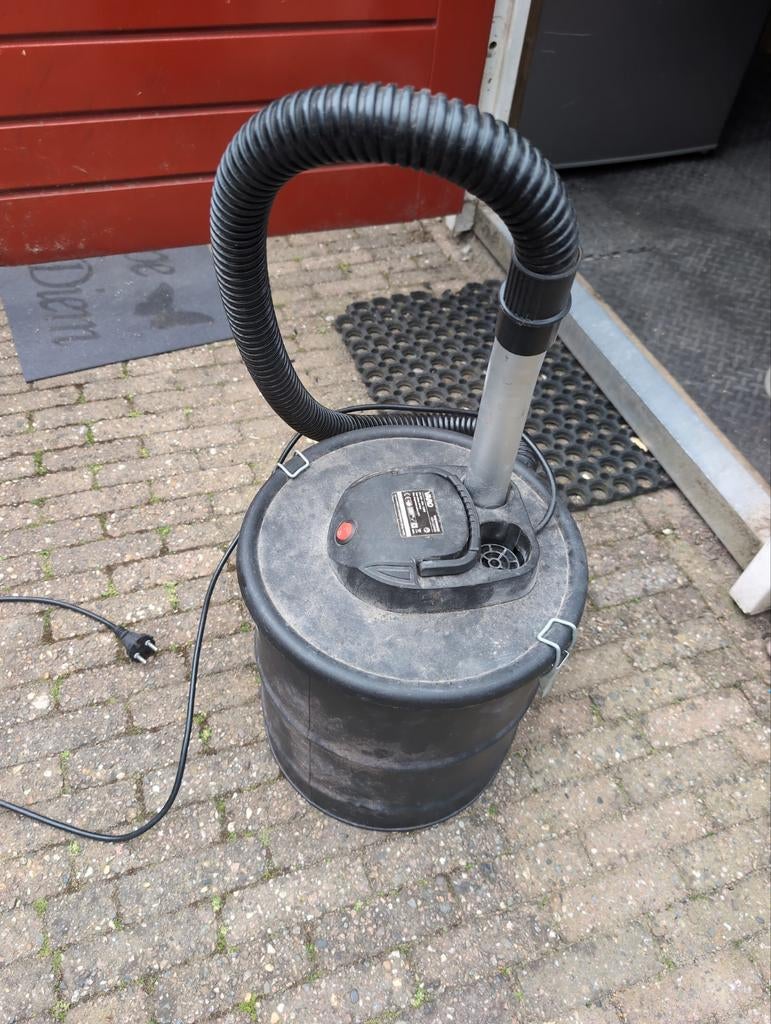 Bbq stofzuiger, Ophalen, Zo goed als nieuw