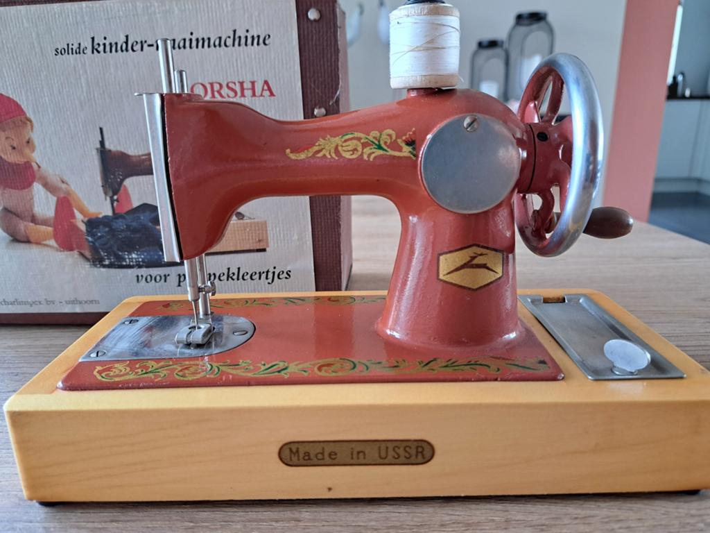 Vintage Orsha Kinder Naaimachine - Made in USSR, Ophalen