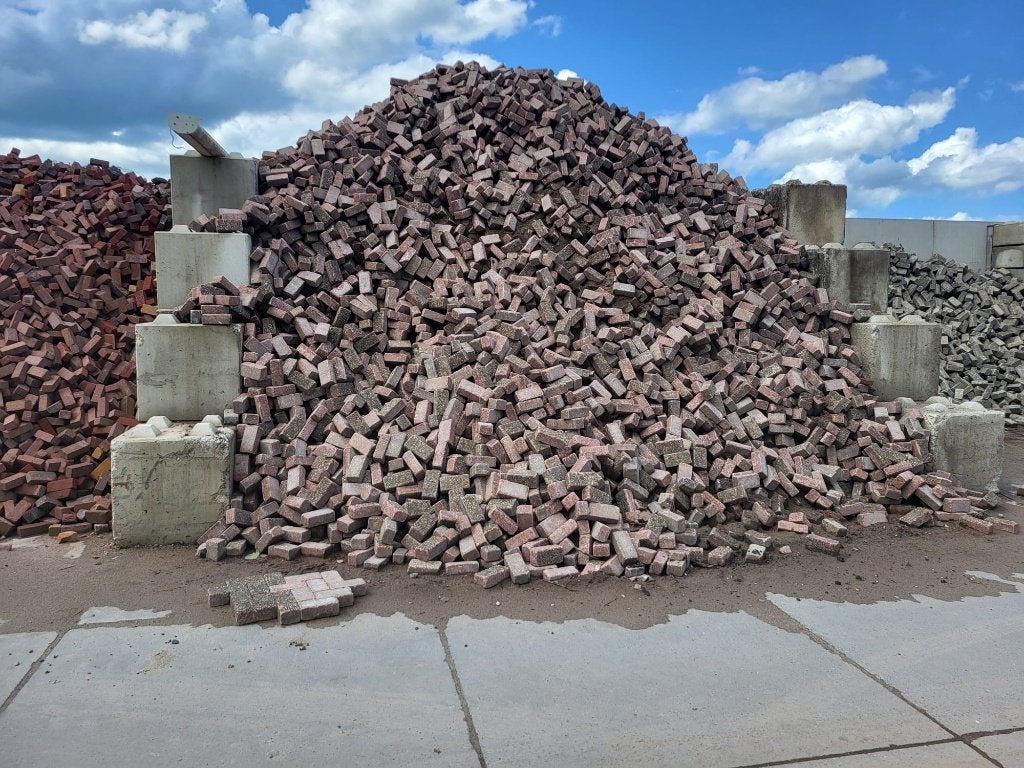 600m2 gebruikte betonklinkers bkk rood, Ophalen, Gebruikt, Klinkers, 10 m² of meer