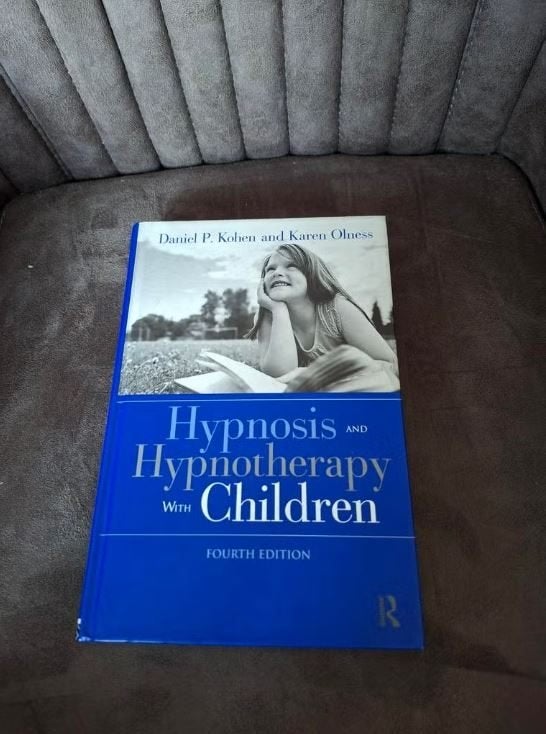 Hypnosis and Hypnotherapy with Children - 4e editie, Ophalen of Verzenden, Beta, Zo goed als nieuw, WO