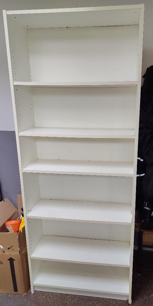 Witte Kast Gratis, Ophalen, Met plank(en), Gebruikt, 200 cm of meer