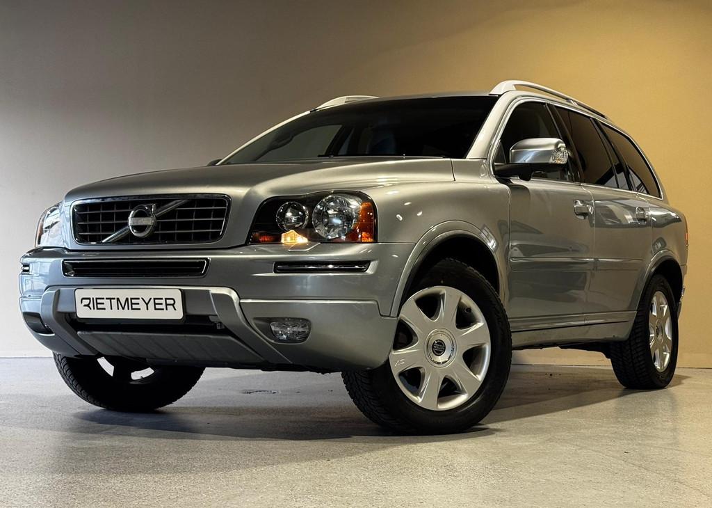 Volvo XC90 3.2 Kinetic |Pano |Trekhaak |Memory |Stoelverw |, Auto's, Euro 5, Stof, Gebruikt, Zwart