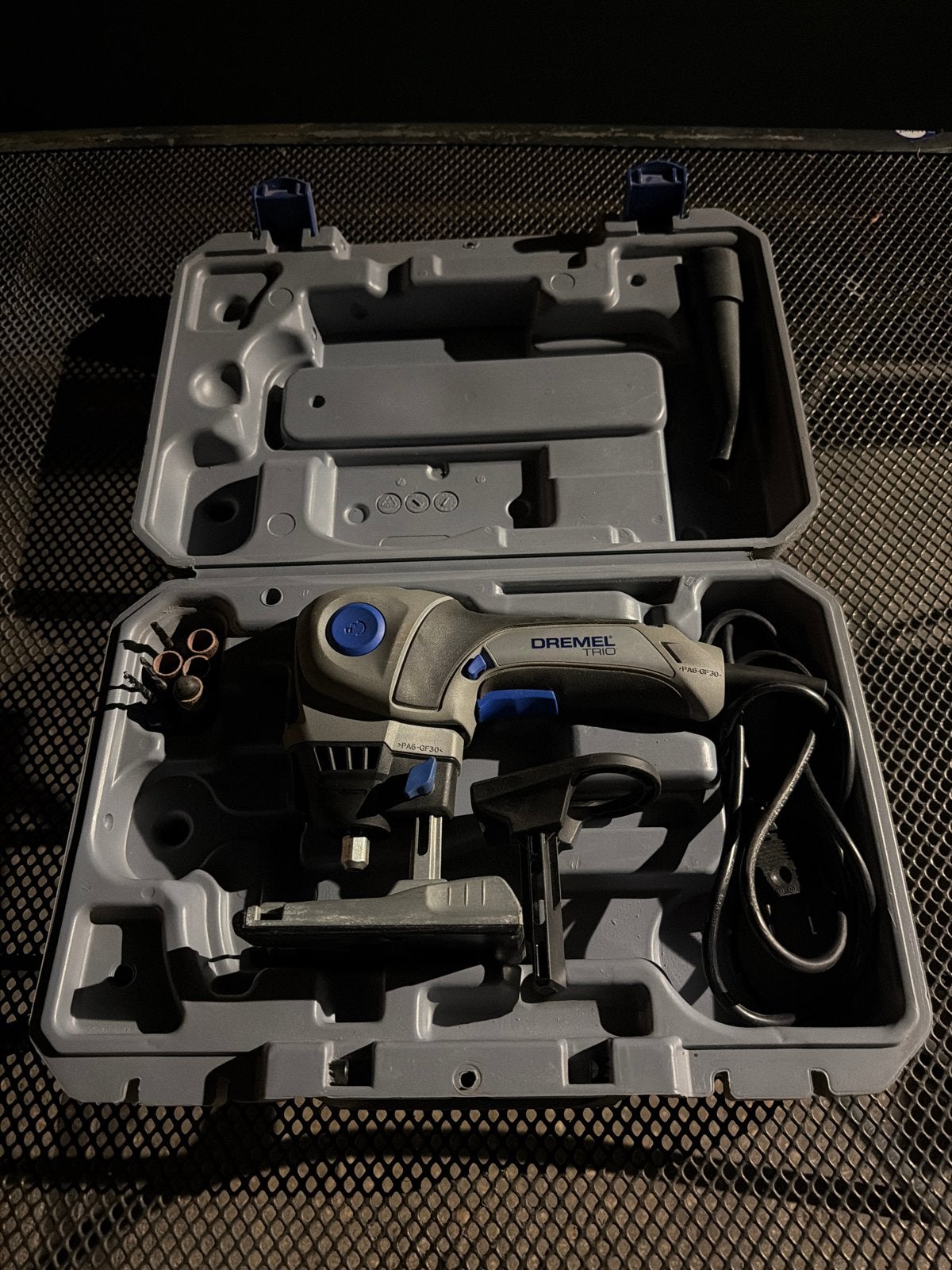 Dremel Trio 6800-2/30 Multitool in koffer, Ophalen of Verzenden, Gebruikt, Multitool, Bosch