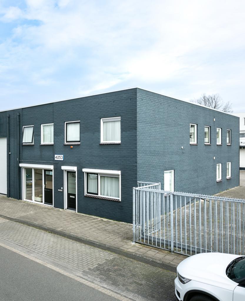 KANTOORRUIMTE BEDRIJFSRUIMTE TE HUUR EINDHOVEN 15m2 tm 300m2, Eindhoven
