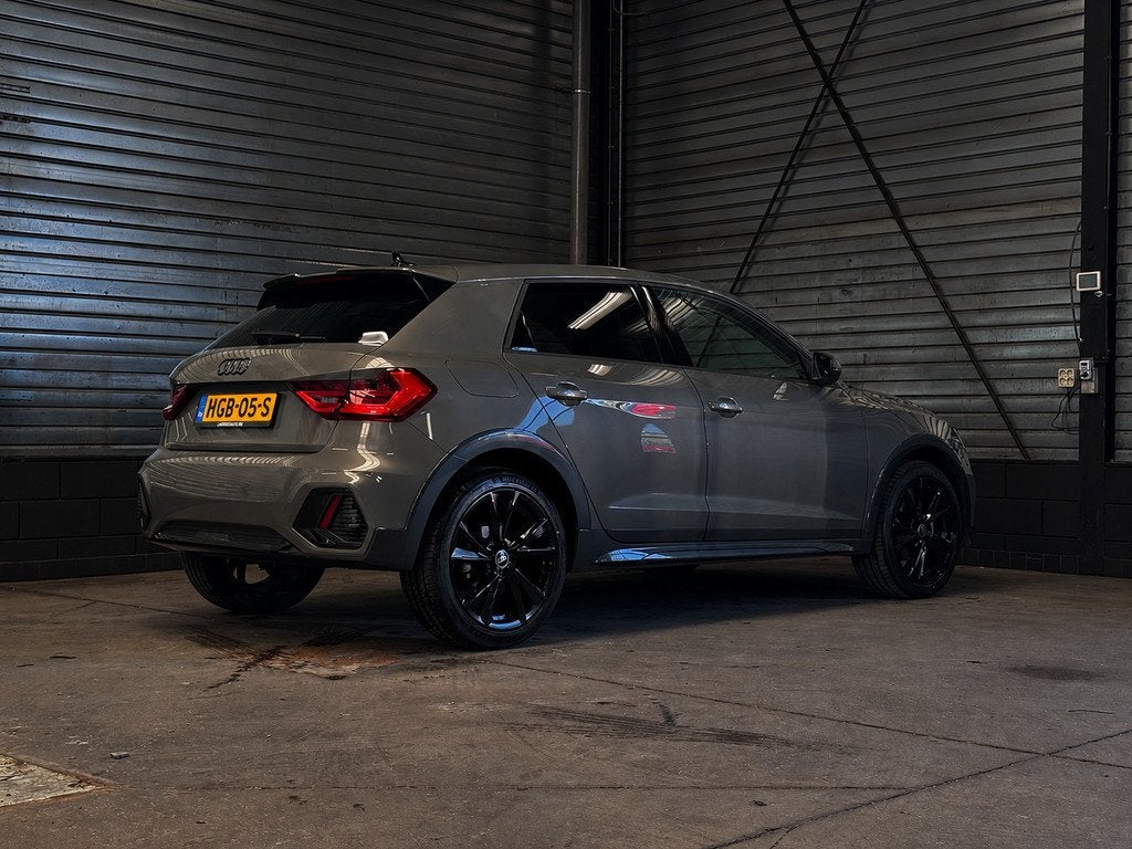 Audi A1 allstreet 30 TFSI Advanced edition | ACC | Zwart opt, Auto's, Audi, Stof, 116 pk, Bedrijf, 3 cilinders